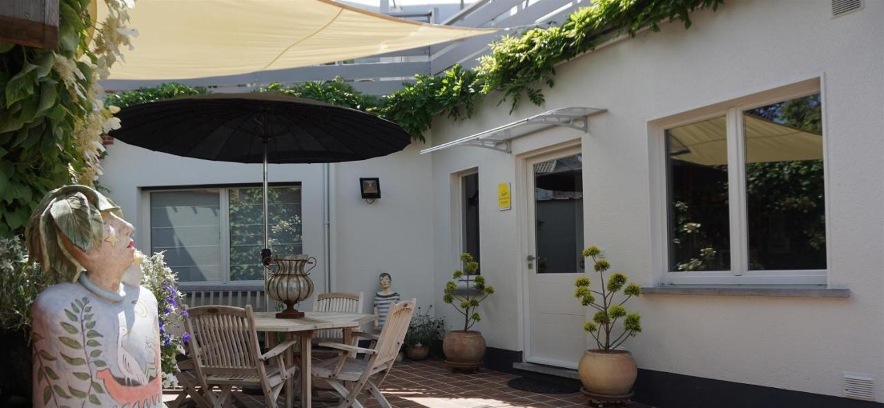Villa Bed 'N Blues **** Halen Exterior foto